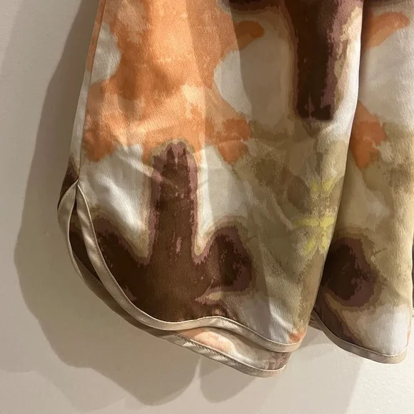 BCBGeneration Abstract Pattern Top - Picture 6 of 6